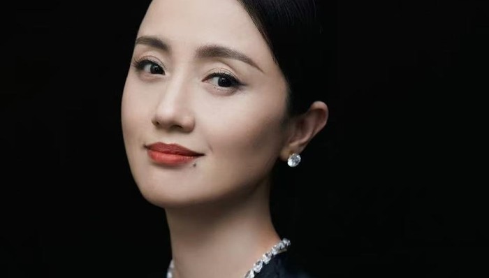 【逝者】朱媛媛：在生活和表演里，给自己一朵小红花