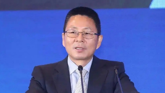 王建军被免去证监会副主席职务，此前因涉嫌严重违纪违法任上被查