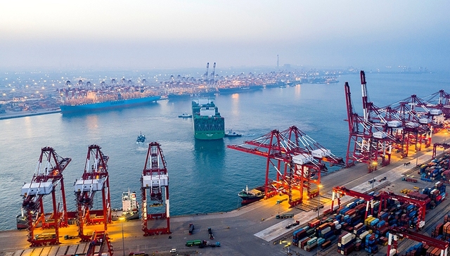 美线海运迎来出货潮：下单量飙升300%，运费飞涨，船公司紧急调配增加运力