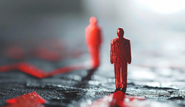 全球CEO集体下课风暴：权力地震背后的生死博弈