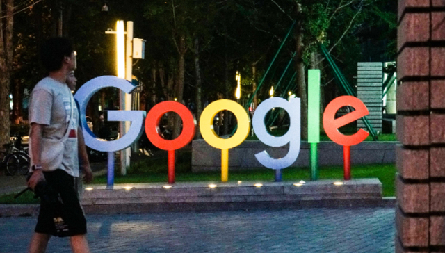 谷歌收购AI聊天机器人公司，美国司法部启动反垄断调查