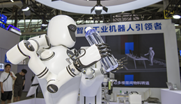 前4月智能机器人销售额同比大增超八成，商务部最新公布数据