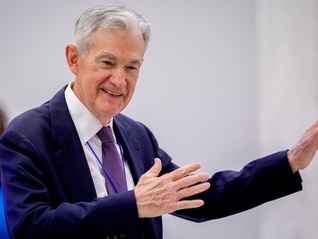 鲍威尔可以松口气了，美最高法明确美联储高官不会被总统解雇