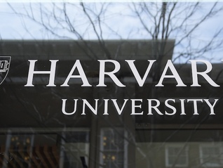 加州联邦法官紧急出手，特朗普取消哈佛留学生合法身份行为被叫停