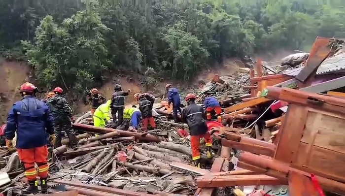 广西龙胜山洪已有4人遇难，本轮降雨系统逐步减弱