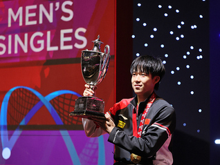 战胜雨果，王楚钦首获乒乓球三大赛单打冠军