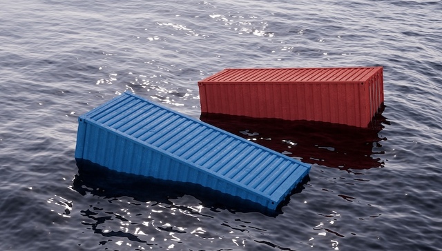 一艘载有“电石”的集装箱船在印度南部海域沉没，引发环境危机担忧