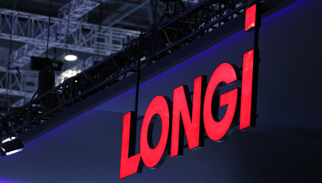 隆基绿能创始人李振国辞任总经理