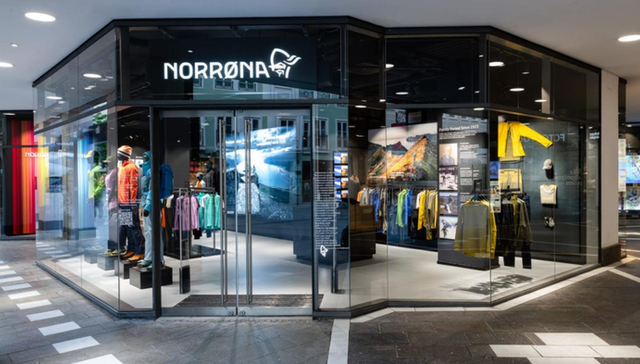 疯狂签约新兴户外品牌背后，滔搏还没摆脱“耐克阿迪依赖症”