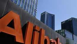 阿里治“大公司病”的这一年