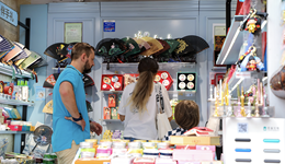 直通部委｜国家数据局正研究制定培育全国一体化数据市场的政策文件 中方扩大免签国家范围