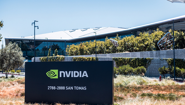 盘前机会前瞻|英伟达财报超预期！数据中心业务大增73%，这几家公司在数据中心领域与英伟达深度合作（附概念股）