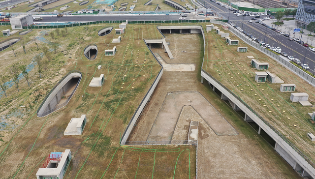 胖东来回应郑州首店建设疑似停工：工程正常对接中