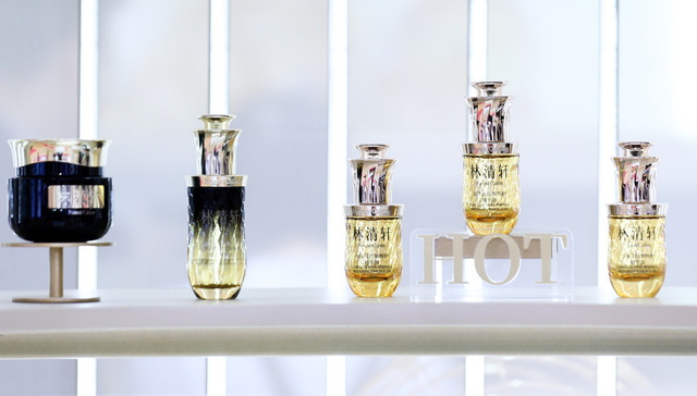 国货美妆林清轩将赴港上市，创始人曾多次公开“卖惨”