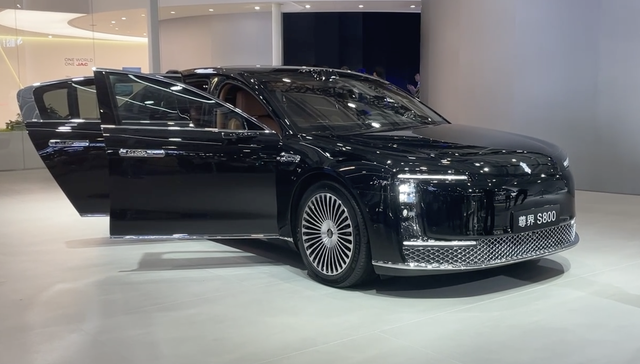 上市1小时大定过1000辆，尊界S800的最终售价偏向务实