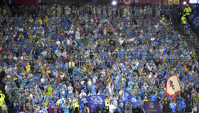 10元门票炒到500元，“苏超”火出圈