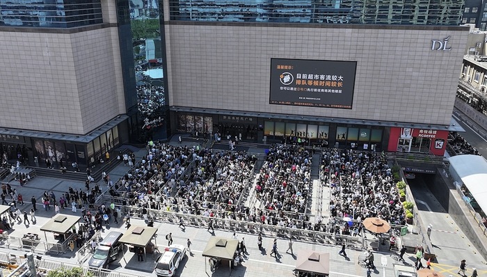 胖东来“店王”业绩快赶超山姆