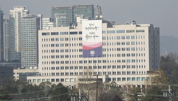 尹锡悦,总统府,行政令,经济,关税,谈判,金民锡,清华