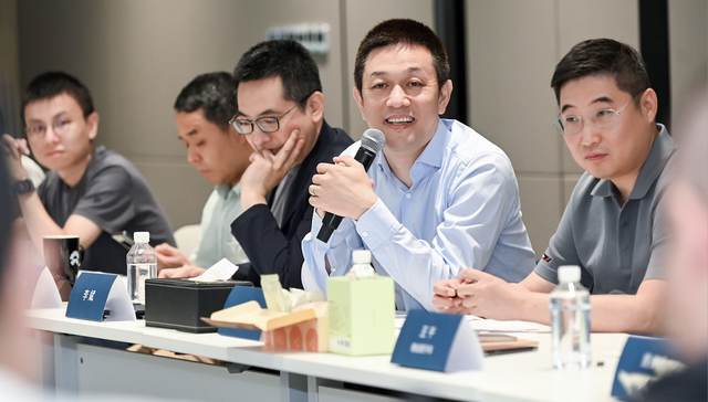 全员精打细算的蔚来，要在200天后自我造血扭亏为盈