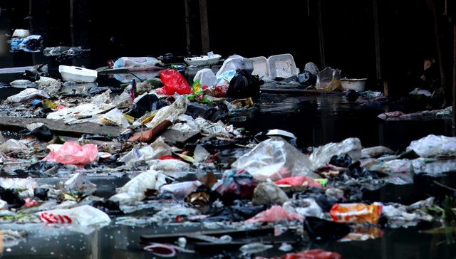 张家界“天然溶洞堆积垃圾”事件处置进展：已清理51吨，4人被停职