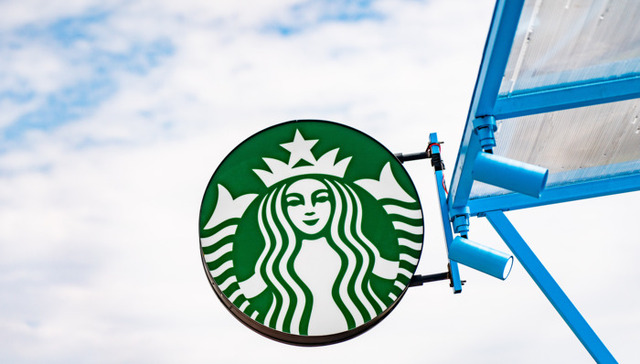 Starbucks cuts prices, expands non-coffee lineup in China