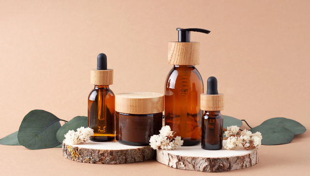 艾尔肤与绽媄娅就“人造皮肤”大打口水战