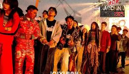 《歌手》、《新说唱》等音综守擂，暑期档综艺打响“厨师101”？