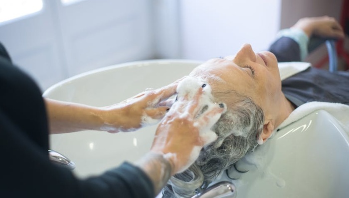 丝域,孩子王,收购,养发品牌,