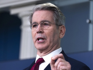 成美联储主席热门候选人？美国财长回应：总统定