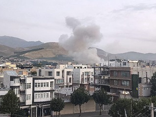 驻伊朗使馆提醒中国公民加强安全防范，以总理称袭击将持续数日