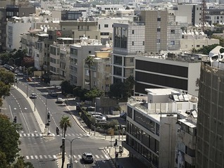 伊朗对以色列发动反击，约旦拉响安全警报