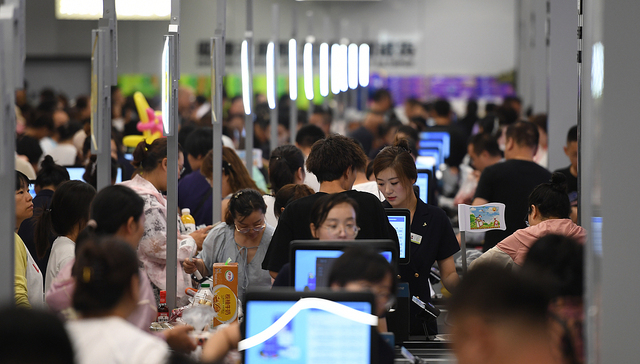 如何做好“管低价”，补贴服务消费或是政策选项之一