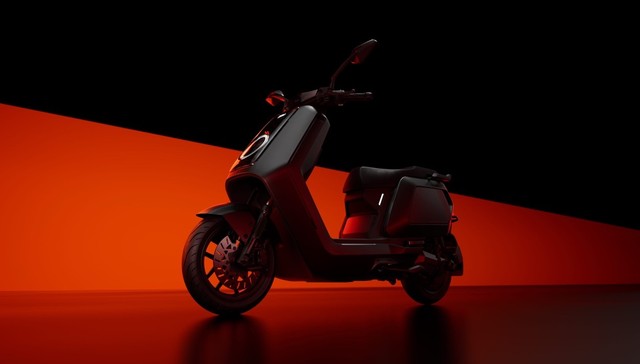 量产电摩刷新纪录，小牛电动在F1赛道跑出“中国速度”