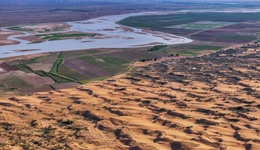 中國(guó)十余年完成沙化土地治理3.65億畝，地方毀林毀草問(wèn)題仍頻發(fā)