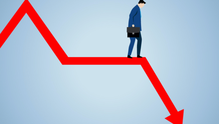 不良率高达34%、净息差为负，这家银行评级三连降