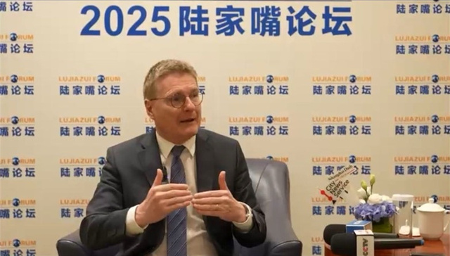 【专访】法兰克福金融发展中心董事总经理Hubertus Väth：中国在全球经济中扮演重要角色