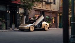 马斯克甩出全球最强智驾芯片，2500TOPS吊打同行，最快年底上车