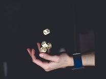 何猷君入主王思聰創(chuàng)業(yè)公司，后者管理資產(chǎn)超60億元