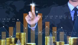 高位减持背后，药明生物董事长李革半年套现68亿港元引发关注