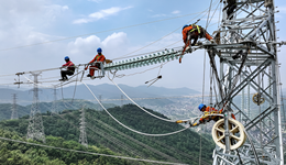 财政靠前发力，上半年专项债发行同比大幅增加超四成