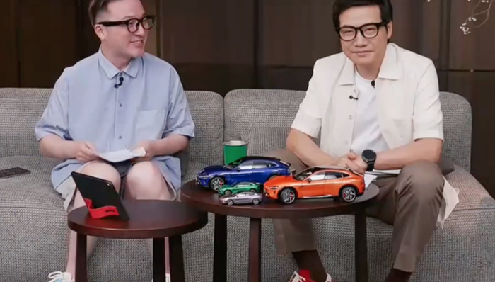 雷军直播回应小米YU7订单质疑和友商“截胡”