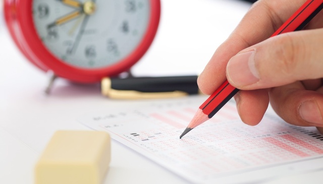 地方新闻精选 | 九江教育考试中心就中考计分错误致歉 河南西峡仍在搜救3名失联人员