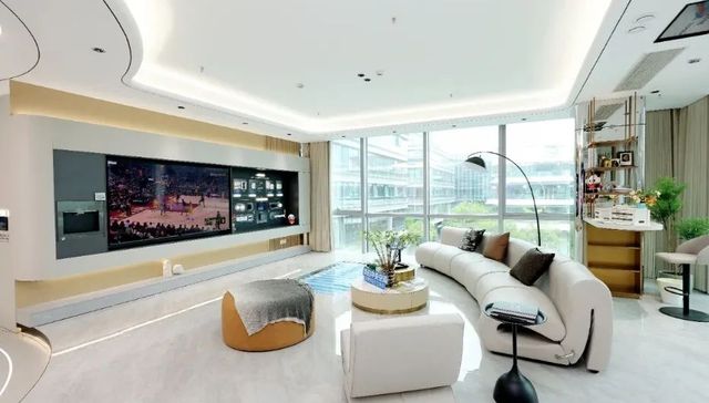 除了打嘴仗，家电行业这半年都在拼什么？