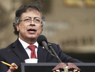 围绕政变传闻起纠纷，美国和哥伦比亚各自召回驻对方使馆负责人