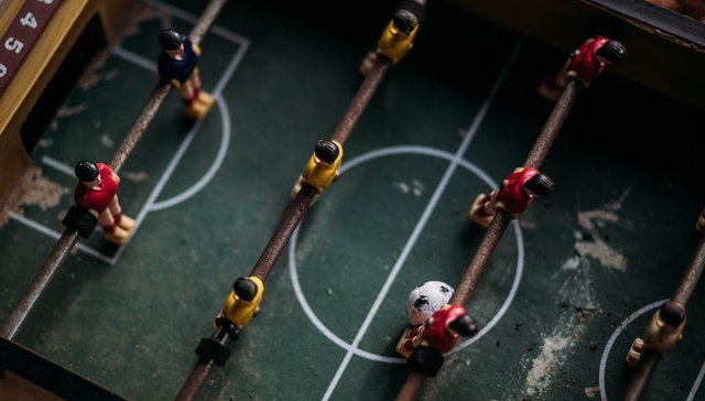 消失的暑假：名目繁多的“夏令营”正在制造隐蔽的童年创伤？