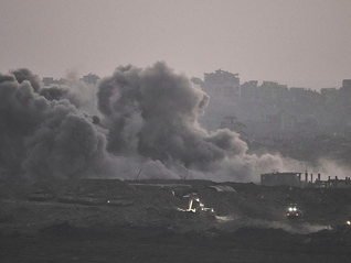 哈马斯对停火方案做决定之时，以色列猛攻加沙