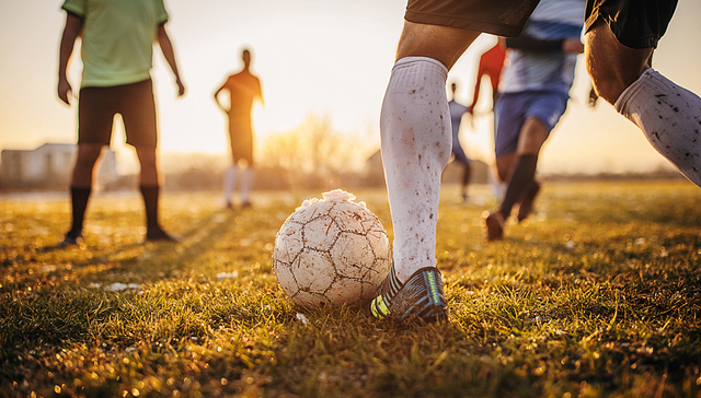 超2.5万人注册“中国足协球员自荐系统”， 303人进入备选库