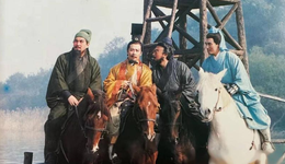 美團(tuán)和餓了么發(fā)瘋了，年輕人不夠用了