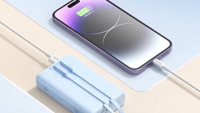 又一罗马仕充电宝充电时爆炸，目击者称非召回型号