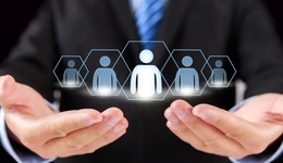 酒业“老兵”渐离场